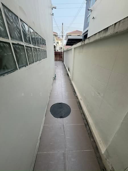 Selling a 2-story detached house in Supalai Ville Chonburi., Chon Buri (Pattaya), Huai Kapi, Muang Chon Buri, Chon Buri (Pattaya), 3 Bedrooms, 168 sqm, Single Detached House For Sale, by ตะวัน ขันเงิน, 500235004 - DDproperty.com