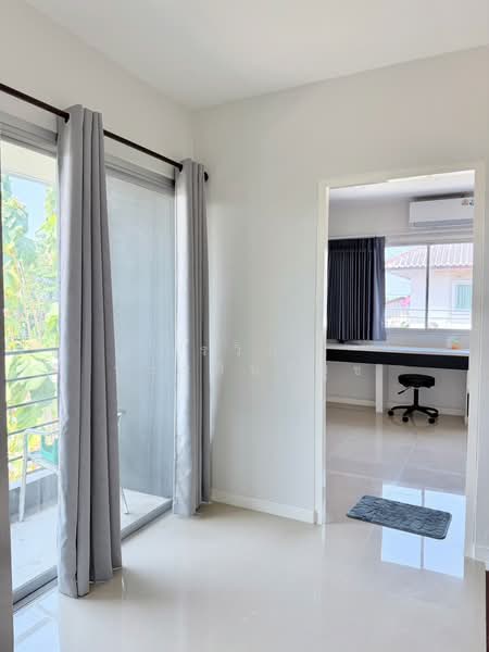 Soi Chamchuri, Sukhaphiban 5, Soi 5, Intersection 21, Bangkok, สุขาภิบาล ๕, Tha Rang, Bang Khen, Bangkok, 4 Bedrooms, 300 sqm, Townhouse For Sale, by กรวิภา ประสิทธิ์สุข, 500235006 - DDproperty.com