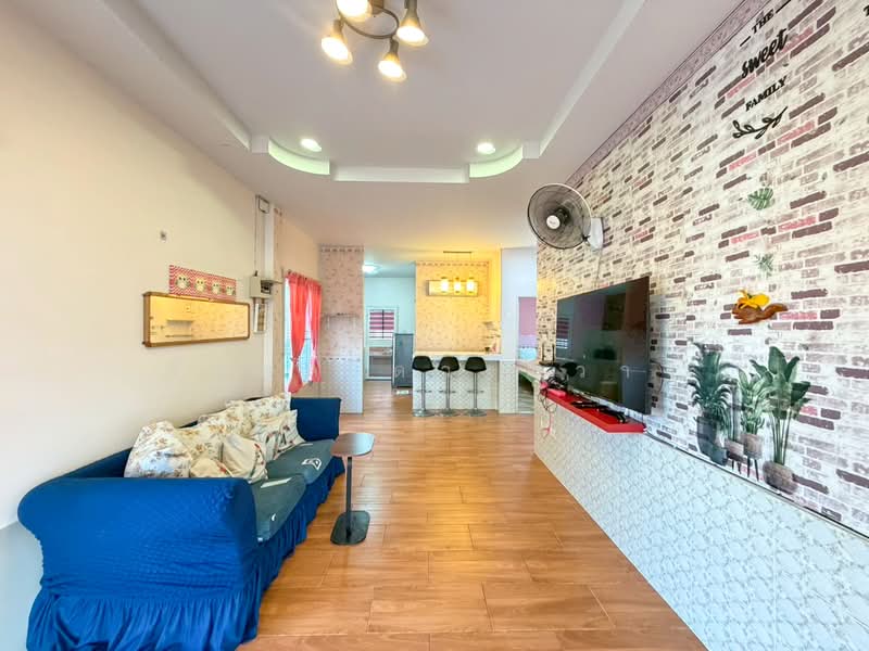 Single Detached House in Bo Fai, Hua Hin for Sale with Long-Term Tenant, Prachuap Khiri Khan, Hua Hin, Hua Hin, Prachuap Khiri Khan, 2 Bedrooms, 120 sqm, Single Detached House For Sale, by ธัชพล ดวงสว่าง, 500235008 - DDproperty.com