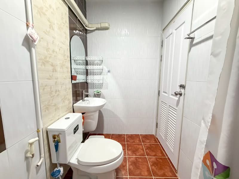 Single Detached House in Bo Fai, Hua Hin for Sale with Long-Term Tenant, Prachuap Khiri Khan, Hua Hin, Hua Hin, Prachuap Khiri Khan, 2 Bedrooms, 120 sqm, Single Detached House For Sale, by ธัชพล ดวงสว่าง, 500235008 - DDproperty.com