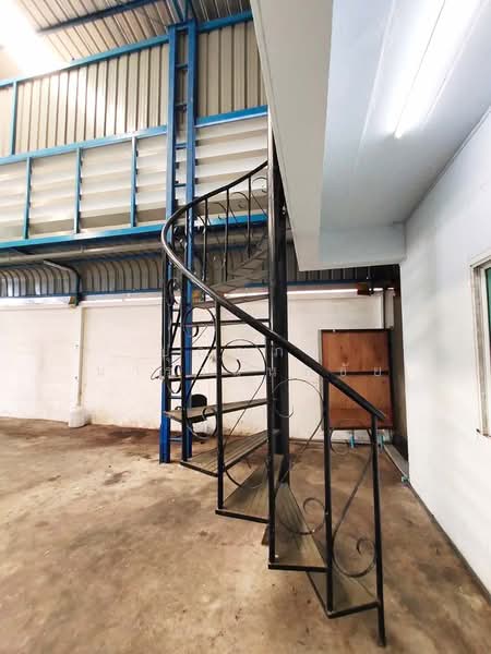 โกดัง พื้นที่สีม่วง ซอยไทยประกัน ถนนเทพารักษ์, Samut Prakan, เทพารักษ์, Bang Sao Thong, Bang Sao Thong, Samut Prakan, , 300 sqm, Warehouse/Factory For Sale, by ปุณณภา นารานนทชัย, 500235030 - DDproperty.com