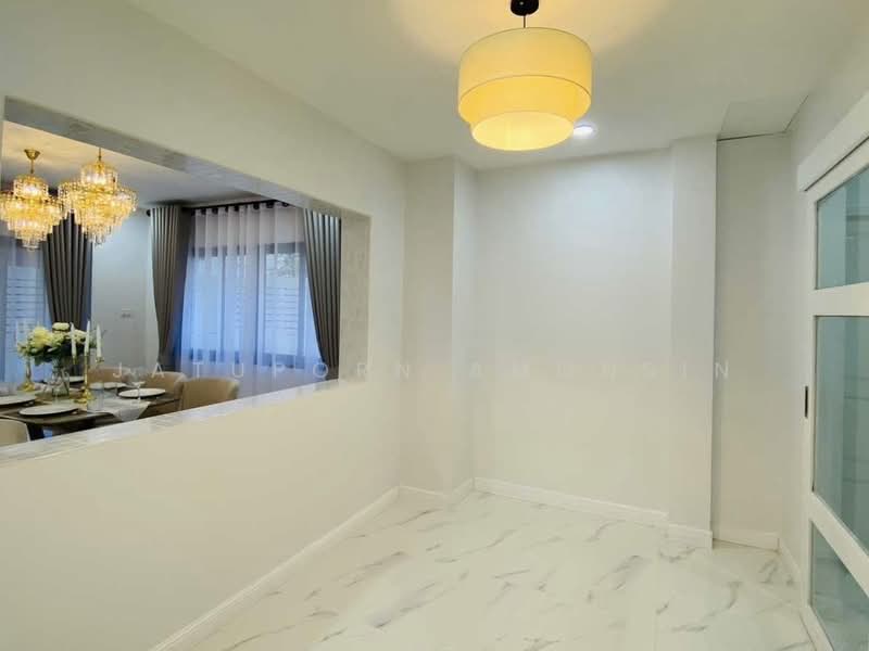 อารีน่า การ์เดนท์ (เสรีไทย 3 – สวนสยาม), Bangkok, Khan Na Yao, Khan Na Yao, Bangkok, 3 Bedrooms, 200 sqm, Single Detached House For Sale, by Jatuporn Amonsin, 500235034 - DDproperty.com