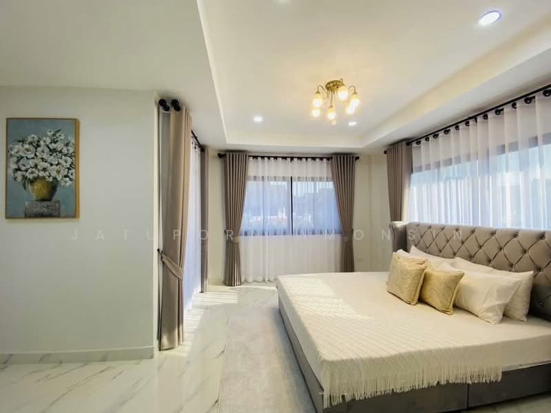 อารีน่า การ์เดนท์ (เสรีไทย 3 – สวนสยาม), Bangkok, Khan Na Yao, Khan Na Yao, Bangkok, 3 Bedrooms, 200 sqm, Single Detached House For Sale, by Jatuporn Amonsin, 500235034 - DDproperty.com