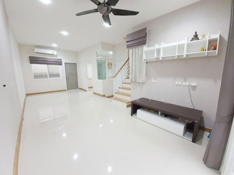 ไม่พบโครงการ, Nonthaburi, วัดกระโจมทอง นนทบุรี, Bang Kruai, Bang Kruai, Nonthaburi, 4 Bedrooms, 170 sqm, Townhouse For Rent, by ณัฐพงศ์ สุนทรอรุณ, 500235039 - DDproperty.com
