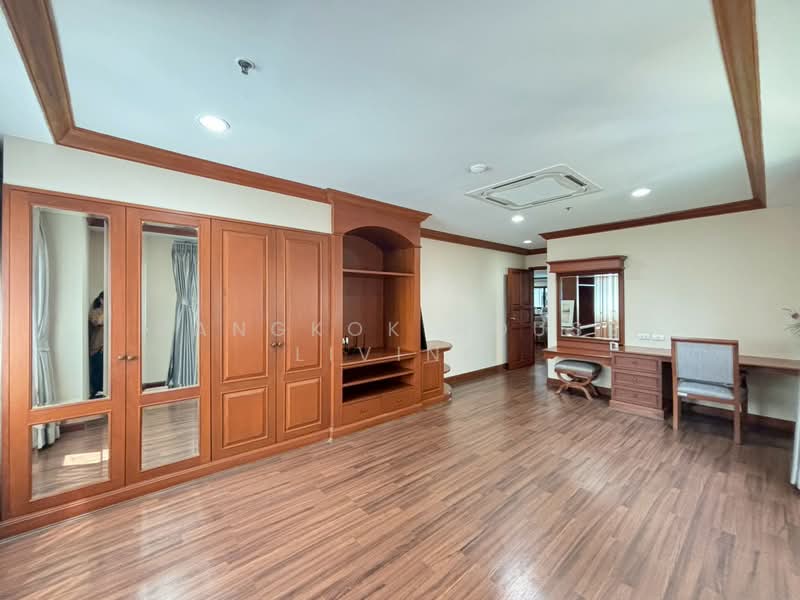 G.P. Grande Tower, Bangkok, 55 Sukhumvit 23, Khlongtoei Nua, Watthana, Bangkok, 3 Bedrooms, 260 sqm, Condo For Rent, by Bangkok House Living, 500235040 - DDproperty.com