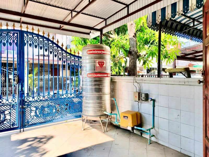 Sinphatthana 4, Nonthaburi, Talat Kwan, Muang Nonthaburi, Nonthaburi, 2 Bedrooms, 68 sqm, Townhouse For Sale, by สรภพ ยอดไชย (สีฝุ่น), 500235047 - DDproperty.com