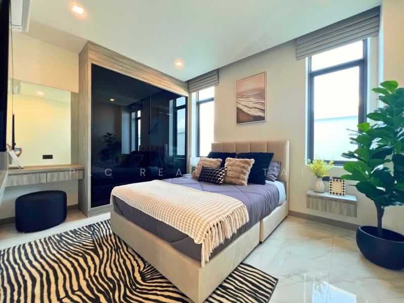 3 Bedroom Pool Villa for Sale East Pattaya, Chon Buri (Pattaya), Bang Lamung, Bang Lamung (Pattaya), Chon Buri (Pattaya), 3 Bedrooms, 212 sqm, Villa For Sale, by PLC real estate, 500235053 - DDproperty.com