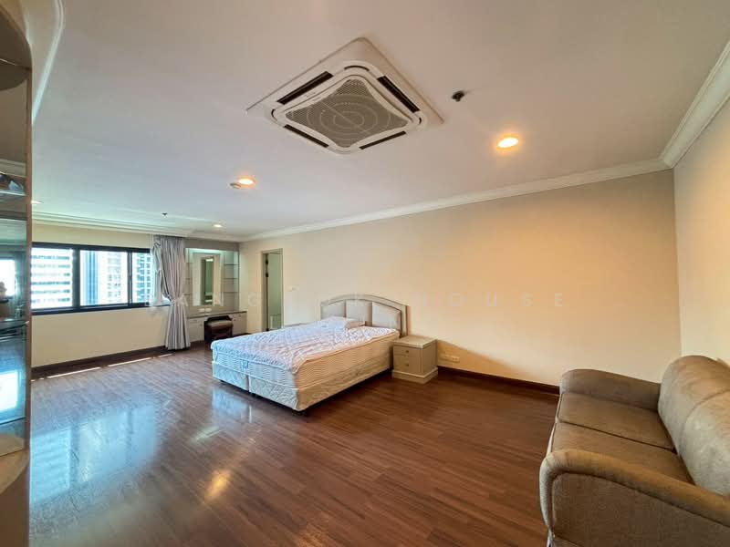 G.P. Grande Tower, Bangkok, 55 Sukhumvit 23, Khlongtoei Nua, Watthana, Bangkok, 3 Bedrooms, 260 sqm, Condo For Rent, by Bangkok House Living, 500235055 - DDproperty.com