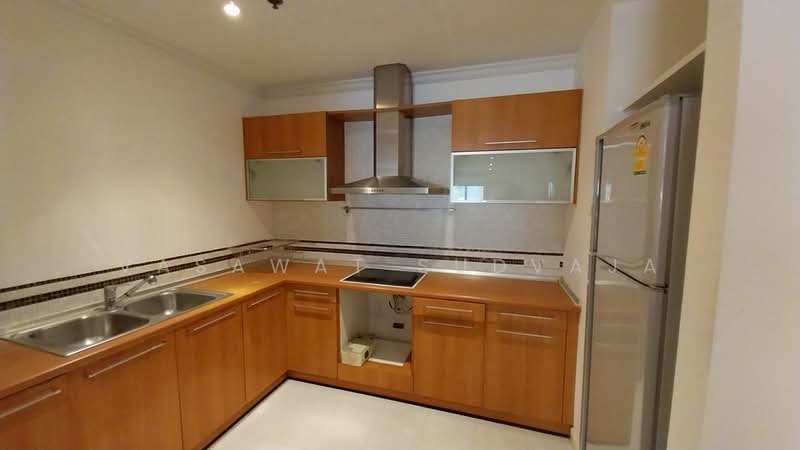 Liberty Park 2, Bangkok, 55 Soi Sukhumvit 11, Khlongtoei Nua, Watthana, Bangkok, 2 Bedrooms, 123 sqm, Condo For Sale, by Vasawat Sudvaja, 500235059 - DDproperty.com