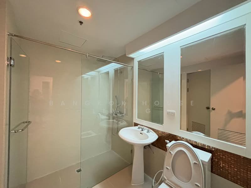 G.P. Grande Tower, Bangkok, 55 Sukhumvit 23, Khlongtoei Nua, Watthana, Bangkok, 3 Bedrooms, 180 sqm, Condo For Rent, by Bangkok House Living, 500235066 - DDproperty.com