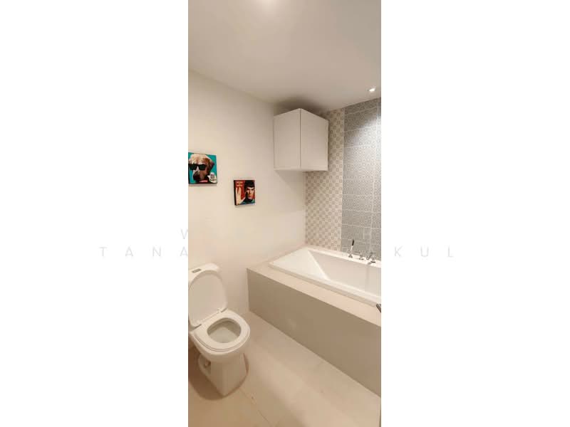 Courtyard Villa Rama 9-Wongwaen, Bangkok, Outer Ring Road, Saphan Sung, Saphan Sung, Bangkok, 4 Bedrooms, 400 sqm, Single Detached House For Rent, by Werasith Tananonttrakul, 500235067 - DDproperty.com