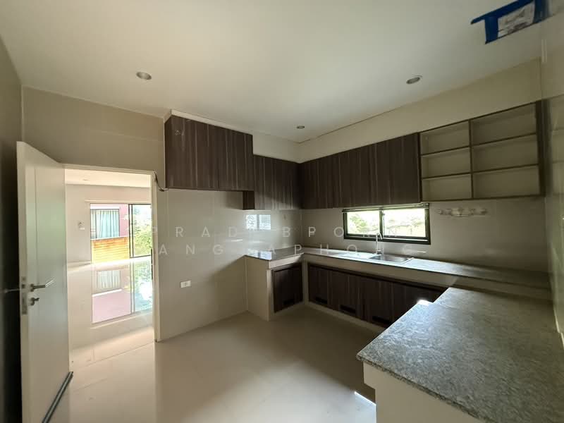 Burasiri Rangsit, Pathum Thani, Rangsit-Pathum Thani Road, Suan Pring Thai, Muang Pathum Thani, Pathum Thani, 4 Bedrooms, 282 sqm, Single Detached House For Sale, by PRADUBPORN SANGKAPHONG, 500235075 - DDproperty.com