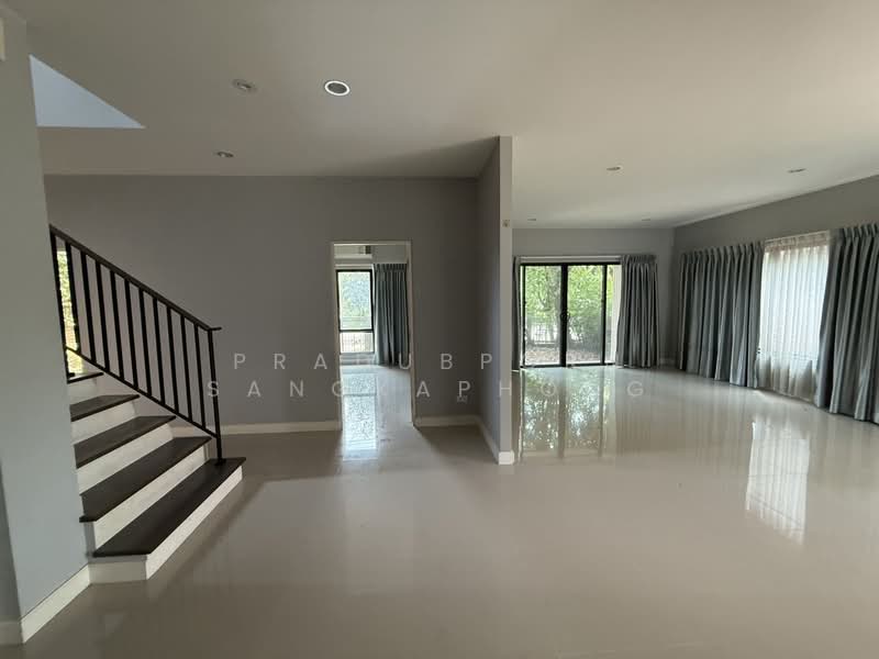 Burasiri Rangsit, Pathum Thani, Rangsit-Pathum Thani Road, Suan Pring Thai, Muang Pathum Thani, Pathum Thani, 4 Bedrooms, 282 sqm, Single Detached House For Sale, by PRADUBPORN SANGKAPHONG, 500235075 - DDproperty.com
