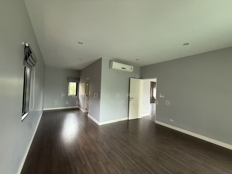Burasiri Rangsit, Pathum Thani, Rangsit-Pathum Thani Road, Suan Pring Thai, Muang Pathum Thani, Pathum Thani, 4 Bedrooms, 282 sqm, Single Detached House For Sale, by PRADUBPORN SANGKAPHONG, 500235075 - DDproperty.com