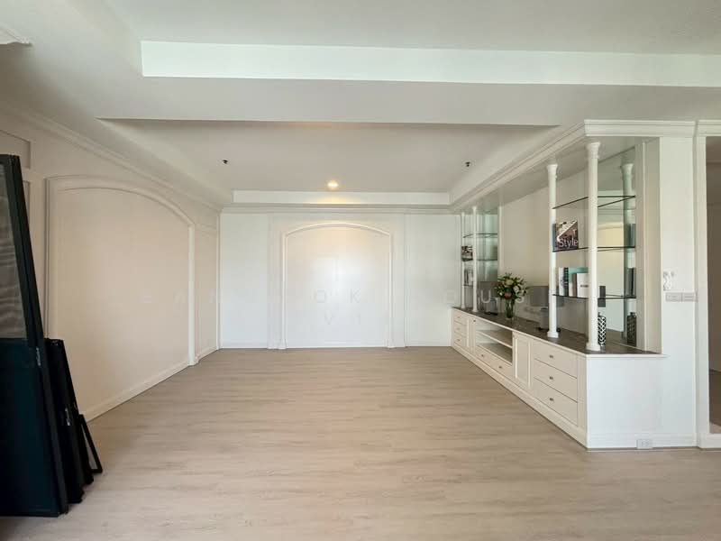 G.P. Grande Tower, Bangkok, 55 Sukhumvit 23, Khlongtoei Nua, Watthana, Bangkok, 4 Bedrooms, 400 sqm, Condo For Rent, by Bangkok House Living, 500235084 - DDproperty.com