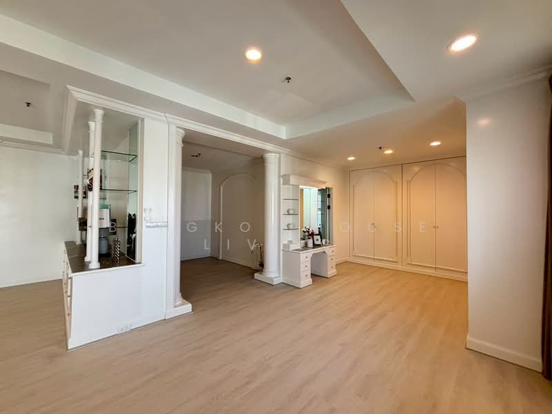 G.P. Grande Tower, Bangkok, 55 Sukhumvit 23, Khlongtoei Nua, Watthana, Bangkok, 4 Bedrooms, 400 sqm, Condo For Rent, by Bangkok House Living, 500235084 - DDproperty.com