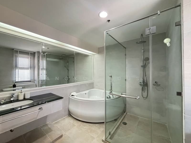 G.P. Grande Tower, Bangkok, 55 Sukhumvit 23, Khlongtoei Nua, Watthana, Bangkok, 4 Bedrooms, 400 sqm, Condo For Rent, by Bangkok House Living, 500235084 - DDproperty.com