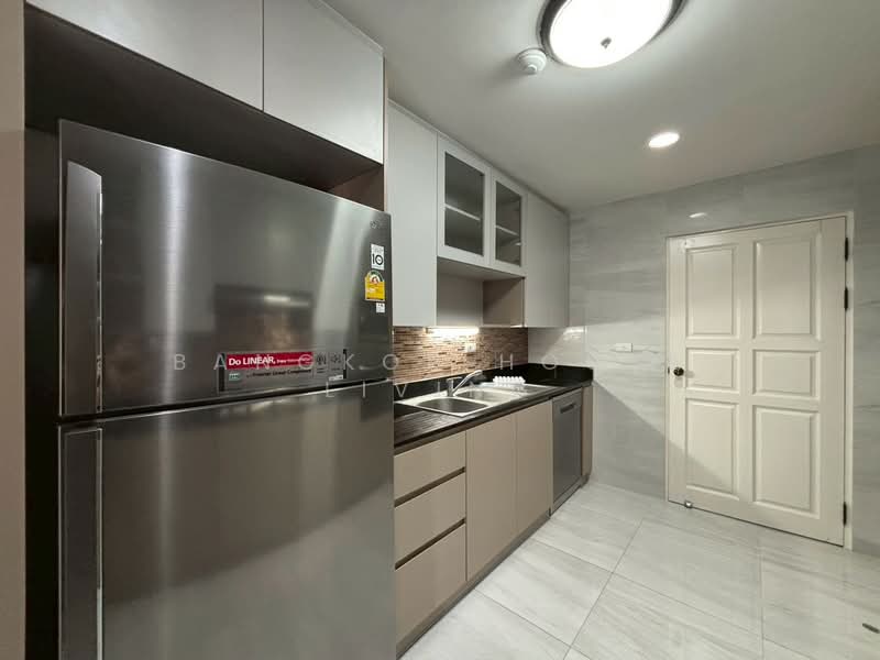 G.P. Grande Tower, Bangkok, 55 Sukhumvit 23, Khlongtoei Nua, Watthana, Bangkok, 3 Bedrooms, 220 sqm, Condo For Rent, by Bangkok House Living, 500235092 - DDproperty.com