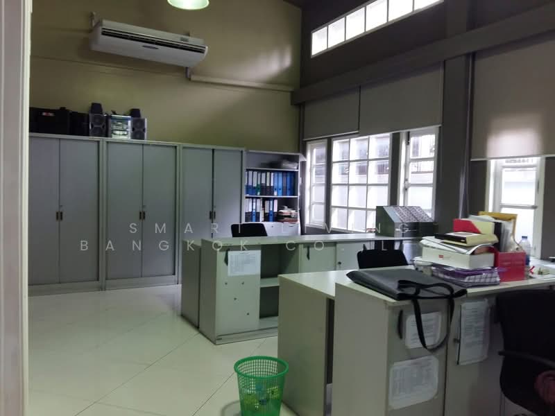 ลาดพร้าว, Bangkok, Lat Phrao, Lat Phrao, Bangkok, 1 Bedroom, 151 sqm, Single Detached House For Sale, by Smart Living Bangkok Co.,Ltd., 500235109 - DDproperty.com