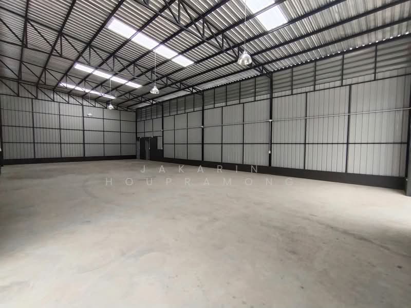 ให้เช่าโกดัง โชคชัย 4 นาคนิวาส ลาดพร้าว กรุงเทพ 264 ตรม, กรุงเทพ, ลาดพร้าว, ลาดพร้าว, กรุงเทพ, 264 ตร.ม., โกดัง-โรงงาน ให้เช่า, โดย Jakarin Houpramong, 500235127 - DDproperty.com