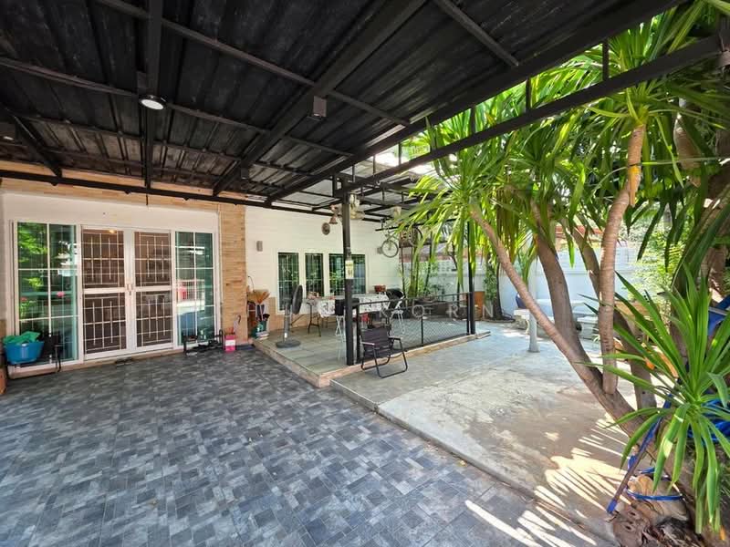 Neighborhome Watcharaphon, Bangkok, Sukhaphiban 5, Sam Wa Tawan Ok, Khlong Sam Wa, Bangkok, 3 Bedrooms, 150 sqm, Single Detached House For Sale, by Khun Korn, 500235135 - DDproperty.com