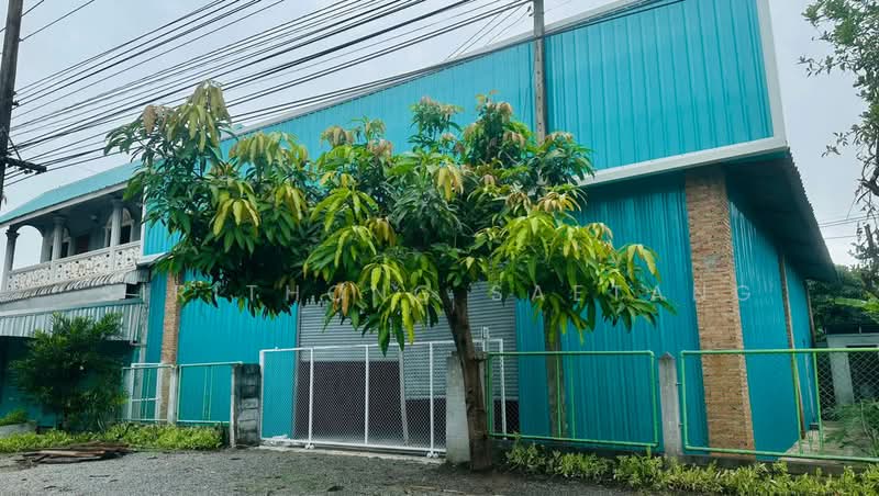 Commercial buildings 3 Unit with warehouse space, The electrical and water systems are ready for use, Chiang Rai, 1020, Huai Sak, Muang Chiang Rai, Chiang Rai, , 300 sqm, Shophouse For Sale, by Sirithong Saetang, 500235149 - DDproperty.com