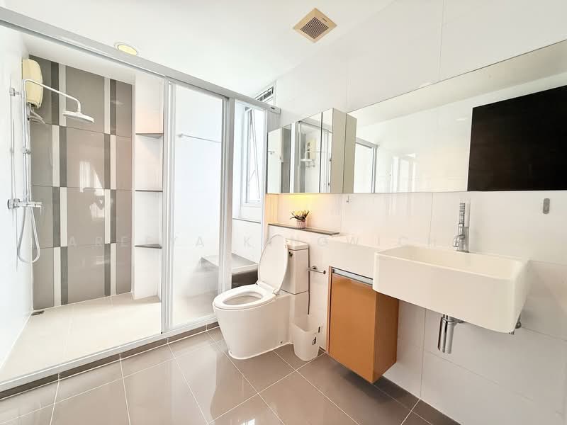 Rhythm Ratchada, Bangkok, 558 Ratchadaphisek Road, Samsen Nok, Huai Khwang, Bangkok, 1 Bedroom, 47 sqm, Condo For Sale, by Areeya Kingwichit, 500235150 - DDproperty.com