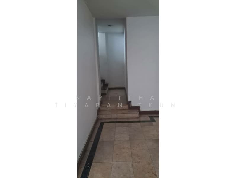 ซอยนนทรี 14, กรุงเทพ, ช่องนนทรี, ยานนาวา, กรุงเทพ, 210 ตร.ม., ทาวน์เฮ้าส์ ให้เช่า, โดย Napittha Tiyapanitkun, 500235211 - DDproperty.com