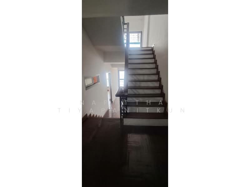 Nonsi 14, Bangkok, Chong Nonsi, Yan Nawa, Bangkok, 4 Bedrooms, 210 sqm, Townhouse For Rent, by Napittha Tiyapanitkun, 500235211 - DDproperty.com