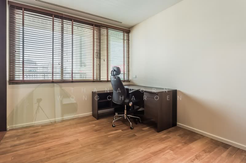 The Lakes, Bangkok, 123 Ratchadaphisek Road, Khlong Toei, Khlong Toei, Bangkok, 2 Bedrooms, 145 sqm, Condo For Rent, by Thanaporn Wongcharoen, 500235230 - DDproperty.com