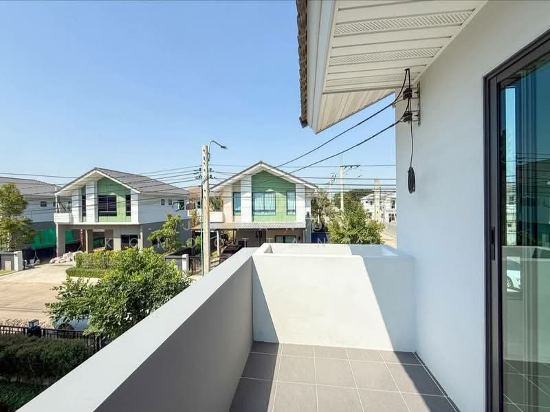 ขายบ้านเดี่ยว 2 ชั้น โครงการหมู่บ้านเพอร์เฟคพาร์ค สุวรรณภูมิ 5 เฟส 5 ทำเลดี เดินทางสะดวก, Bangkok, Min Buri, Min Buri, Bangkok, 3 Bedrooms, 130 sqm, Single Detached House For Sale, by Jutanon Komoottanaruk, 500235272 - DDproperty.com