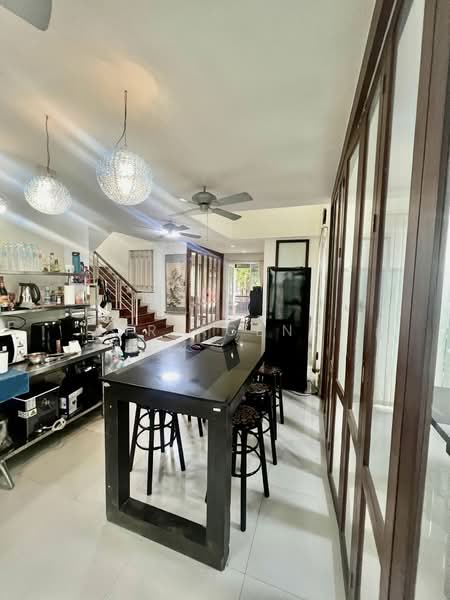 Blue Lagoon Bangna-Trad KM. 8 : บลูลากูน บางนา-ตราด กม.8, กรุงเทพ, ถนนกาญจนาภิเษก, ดอกไม้, ประเวศ, กรุงเทพ, 250 ตร.ม., บ้านเดี่ยว ขาย, โดย NR AGENT, 500235275 - DDproperty.com