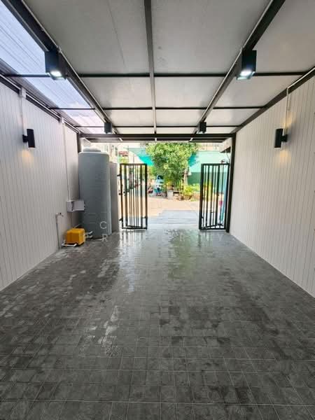 Baan Pricha 11, Bangkok, Min Buri, Min Buri, Bangkok, 2 Bedrooms, 21 sqm, Townhouse For Sale, by Connex Property, 500235318 - DDproperty.com