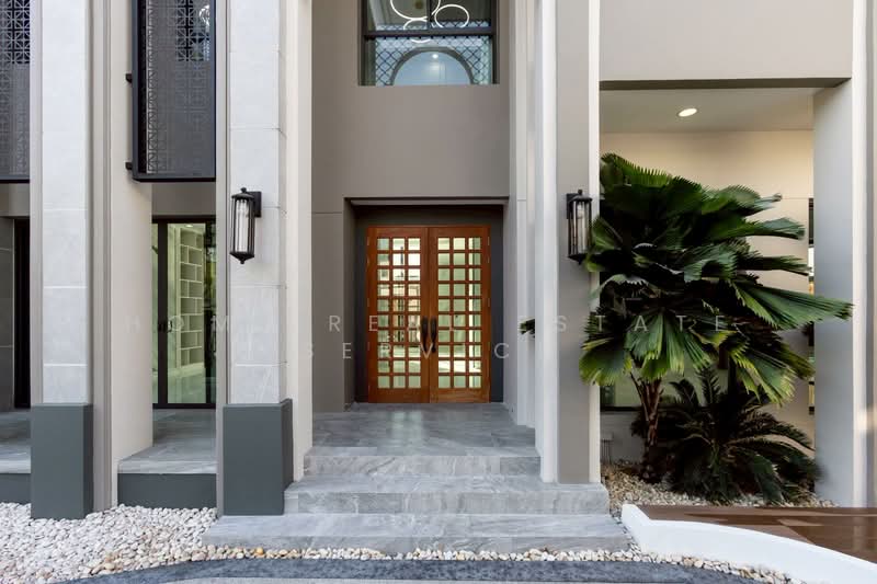 Grand Bangkok Boulevard Srinakarin, Bangkok, Srinagarindra Rd, Nong Bon, Prawet, Bangkok, 5 Bedrooms, 534 sqm, Single Detached House For Sale, by HOME Real Estate Service, 500235328 - DDproperty.com