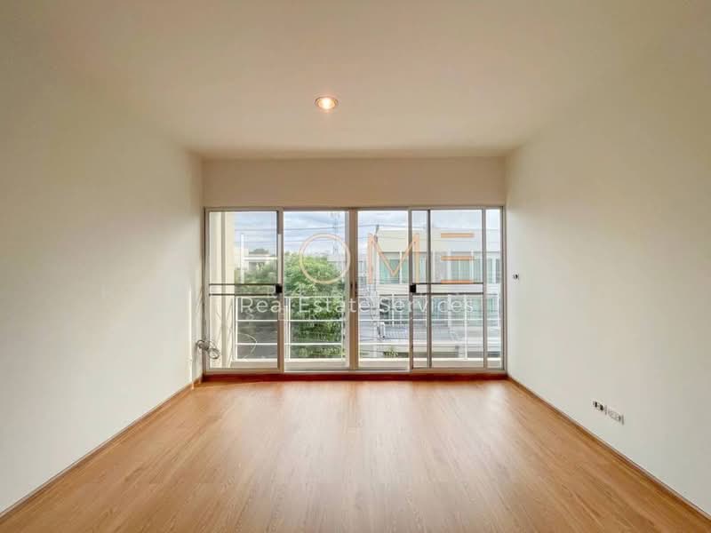 Noble Cube Pattanakarn, Bangkok, Phatthanakan Road, Suan Luang, Suan Luang, Bangkok, 3 Bedrooms, 185 sqm, Townhouse For Sale, by HOME Real Estate Service, 500235342 - DDproperty.com