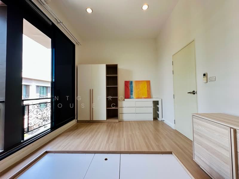 Baan Klang Muang Nawamin 42, Bangkok, Soi Nawamin 42, Nawamin Road, Khlong Kum, Bueng Kum, Bangkok, 3 Bedrooms, 165 sqm, Townhouse For Rent, by NTG Property House Co.,Ltd., 500235347 - DDproperty.com