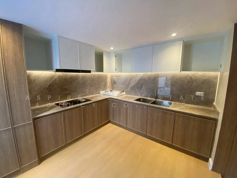 For Sale - Spacious 2-Storey Semi-Detached House, Only 750 m. from BTS On-Nut, Bangkok