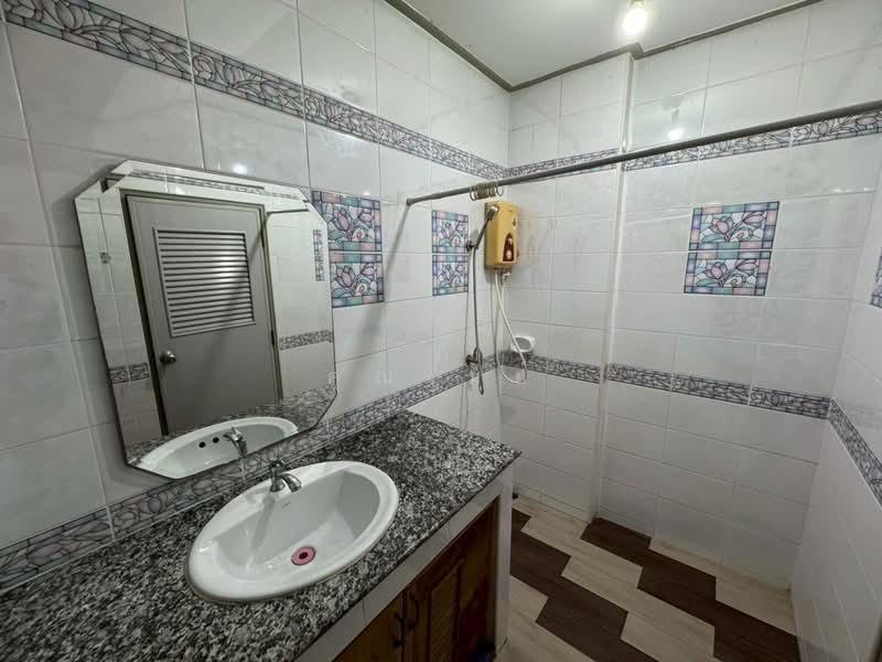 บ้านเดี่ยวที่ดินใหญ่สะใจ 83 ตร.ว ทำเลทองใกล้บางแสน-หนองมน หมู่บ้านคันทรี่ปาร์ค ชลบุรี, ชลบุรี, ห้วยกะปิ, เมืองชลบุรี, ชลบุรี, 220 ตร.ม., บ้านเดี่ยว ขาย, โดย คุณเมย์, 500235359 - DDproperty.com