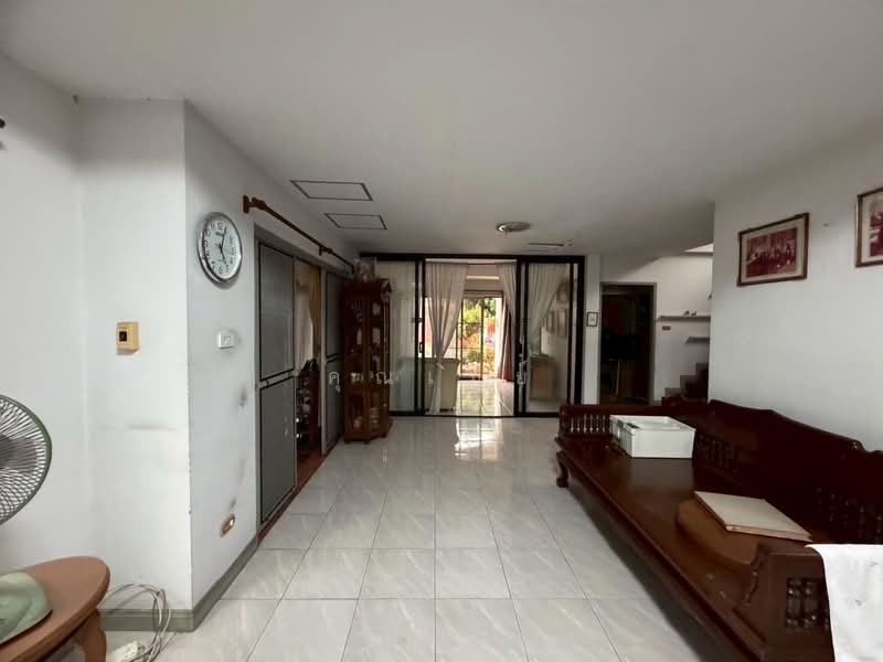 บ้านเดี่ยวที่ดินใหญ่สะใจ 83 ตร.ว ทำเลทองใกล้บางแสน-หนองมน หมู่บ้านคันทรี่ปาร์ค ชลบุรี, ชลบุรี, ห้วยกะปิ, เมืองชลบุรี, ชลบุรี, 220 ตร.ม., บ้านเดี่ยว ขาย, โดย คุณเมย์, 500235359 - DDproperty.com