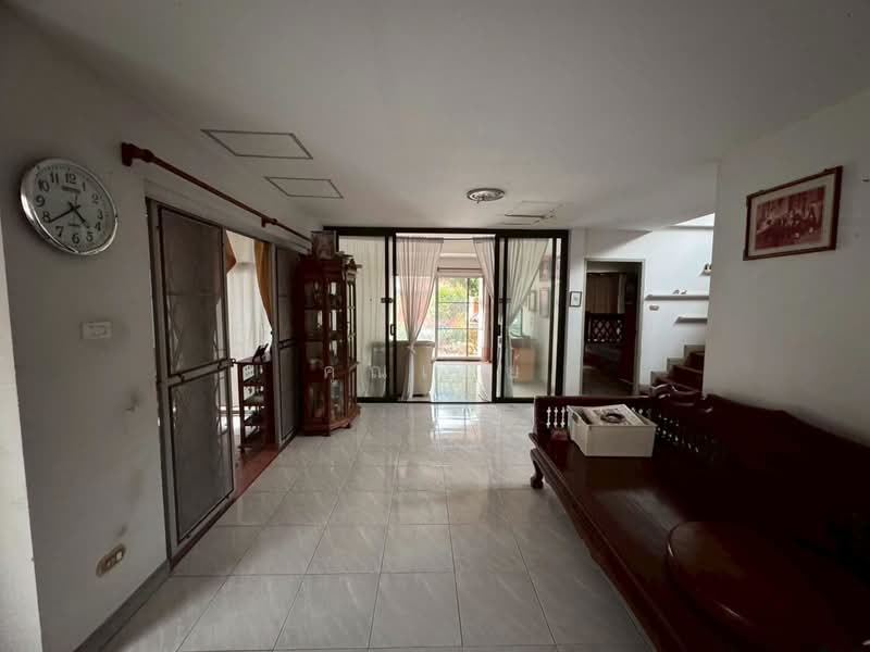 บ้านเดี่ยวที่ดินใหญ่สะใจ 83 ตร.ว ทำเลทองใกล้บางแสน-หนองมน หมู่บ้านคันทรี่ปาร์ค ชลบุรี, ชลบุรี, ห้วยกะปิ, เมืองชลบุรี, ชลบุรี, 220 ตร.ม., บ้านเดี่ยว ขาย, โดย คุณเมย์, 500235359 - DDproperty.com