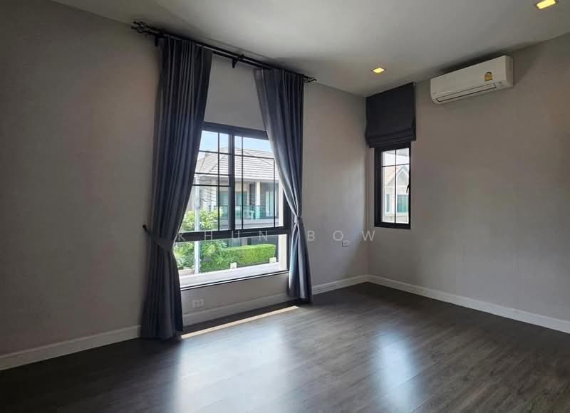 Bangkok Boulevard Sathorn-Pinklao 2, Nonthaburi, Bang Kruai-Chong Thanom Road, Mahasawat, Bang Kruai, Nonthaburi, 4 Bedrooms, 248 sqm, Single Detached House For Rent, by Khun Bow, 500235367 - DDproperty.com