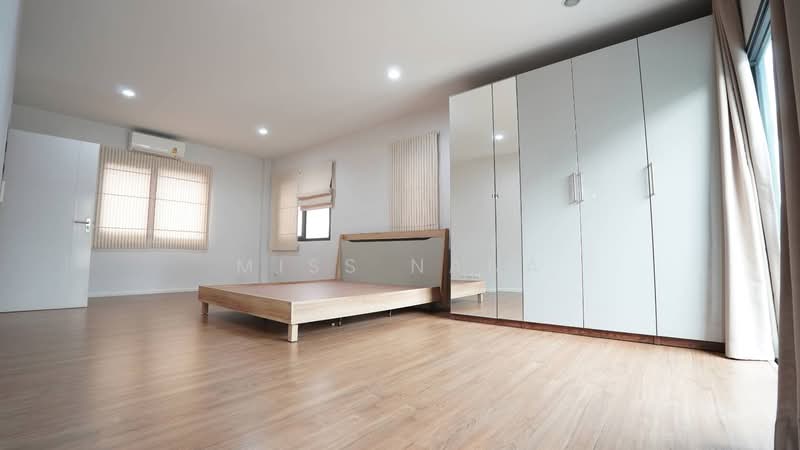 Baan Klang Muang The Edition Rama 9-Krungthep Kreetha, Bangkok, Kanchanaphisek Road 23, Saphan Sung, Saphan Sung, Bangkok, 4 Bedrooms, 218 sqm, Single Detached House For Rent, by Miss Nana, 500235374 - DDproperty.com