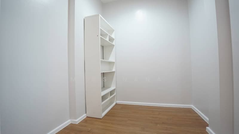 Baan Klang Muang The Edition Rama 9-Krungthep Kreetha, Bangkok, Kanchanaphisek Road 23, Saphan Sung, Saphan Sung, Bangkok, 4 Bedrooms, 218 sqm, Single Detached House For Rent, by Miss Nana, 500235374 - DDproperty.com