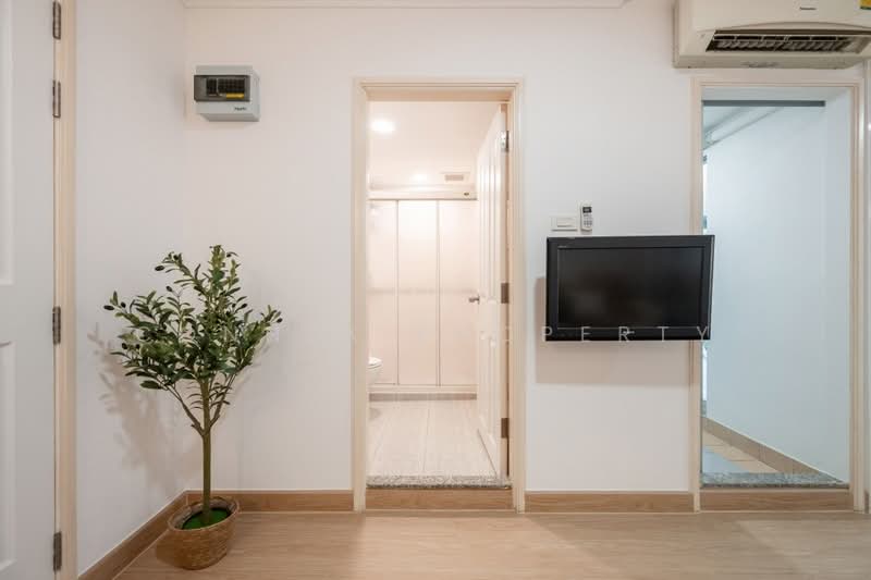 Lumpini Place Rama 8, Bangkok, 1521 Soi Arun Amarin 53, Arun Amarin Road, Bang Yi Khan, Bang Phlat, Bangkok, 1 Bedroom, 30 sqm, Condo For Sale, by Connex Property, 500235375 - DDproperty.com
