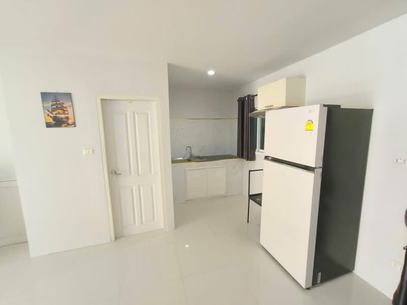 ให้เช่าทาวน์โฮมใหม่ 3 ชั้นสไตล์มอรอคโค ใกล้ ม.บูรพา บางแสน, Chon Buri (Pattaya), Saen Suk, Muang Chon Buri, Chon Buri (Pattaya), 3 Bedrooms, 120 sqm, Townhouse For Rent, by Dusit Saengfa, 500235379 - DDproperty.com