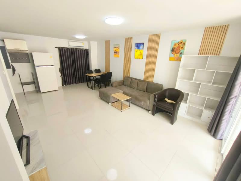 ให้เช่าทาวน์โฮมใหม่ 3 ชั้นสไตล์มอรอคโค ใกล้ ม.บูรพา บางแสน, Chon Buri (Pattaya), Saen Suk, Muang Chon Buri, Chon Buri (Pattaya), 3 Bedrooms, 120 sqm, Townhouse For Rent, by Dusit Saengfa, 500235379 - DDproperty.com