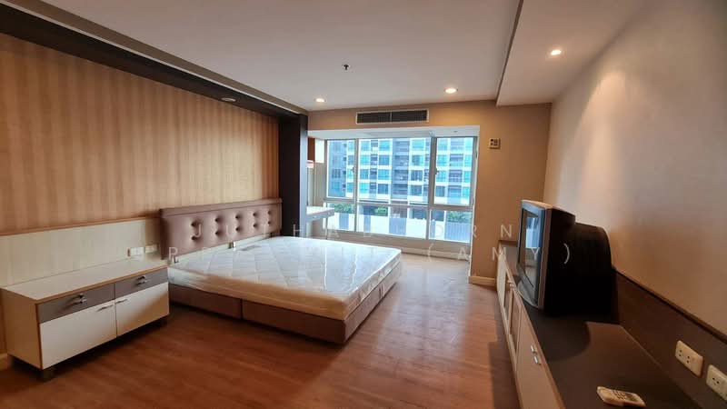 The Trendy, Bangkok, 10 Soi Sukhumvit 13, Khlongtoei Nua, Watthana, Bangkok, 2 Bedrooms, 83 sqm, Condo For Rent, by Juthabhorn Uppachit (Amy), 500235403 - DDproperty.com