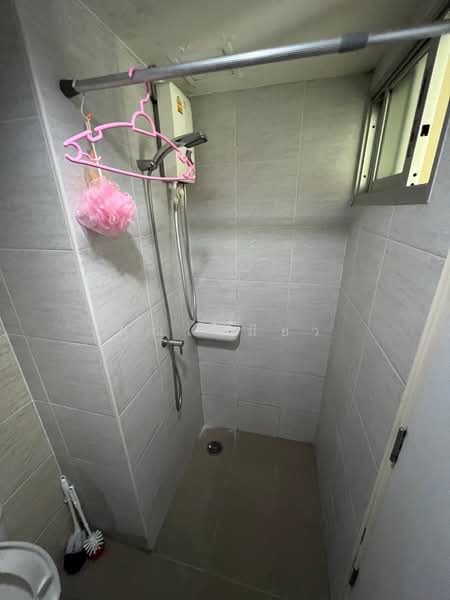 Lumpini Ville On Nut-Latkrabang, Bangkok, Lat Krabang Road, Lat Krabang, Lat Krabang, Bangkok, 1 Bedroom, 23 sqm, Condo For Sale, by คุณเหมียว, 500235408 - DDproperty.com