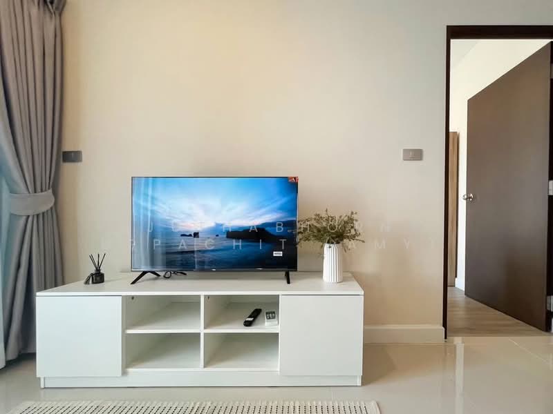 The Sky Sukhumvit, Bangkok, 103-4 Sukhumvit Road, Bang Na Nuea, Bang Na, Bangkok, 1 Bedroom, 33 sqm, Condo For Rent, by Juthabhorn Uppachit (Amy), 500235412 - DDproperty.com