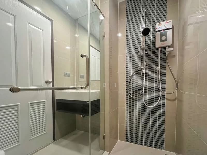 The Sky Sukhumvit, Bangkok, 103-4 Sukhumvit Road, Bang Na Nuea, Bang Na, Bangkok, 1 Bedroom, 33 sqm, Condo For Rent, by Juthabhorn Uppachit (Amy), 500235412 - DDproperty.com